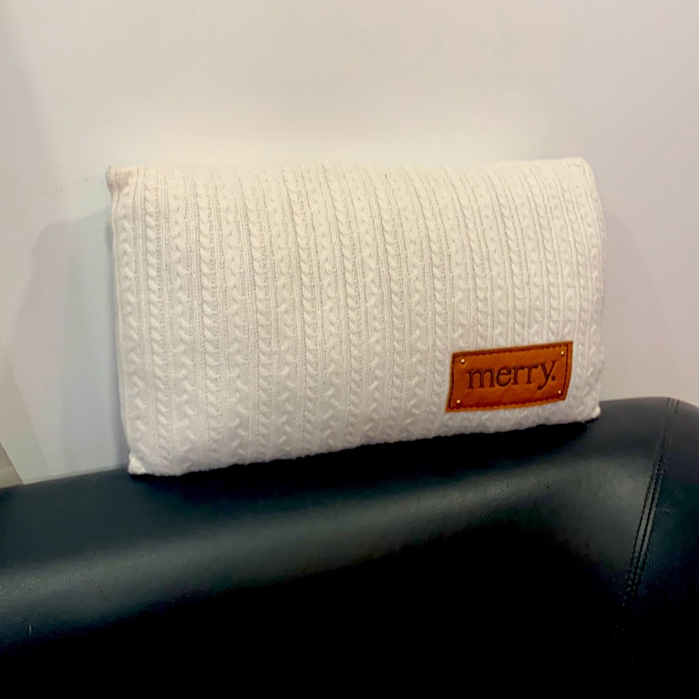 🎄Cozy Merry Christmas Pillow